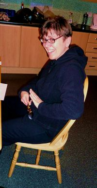 Elizabeth_and_spoons_image_adjust_2